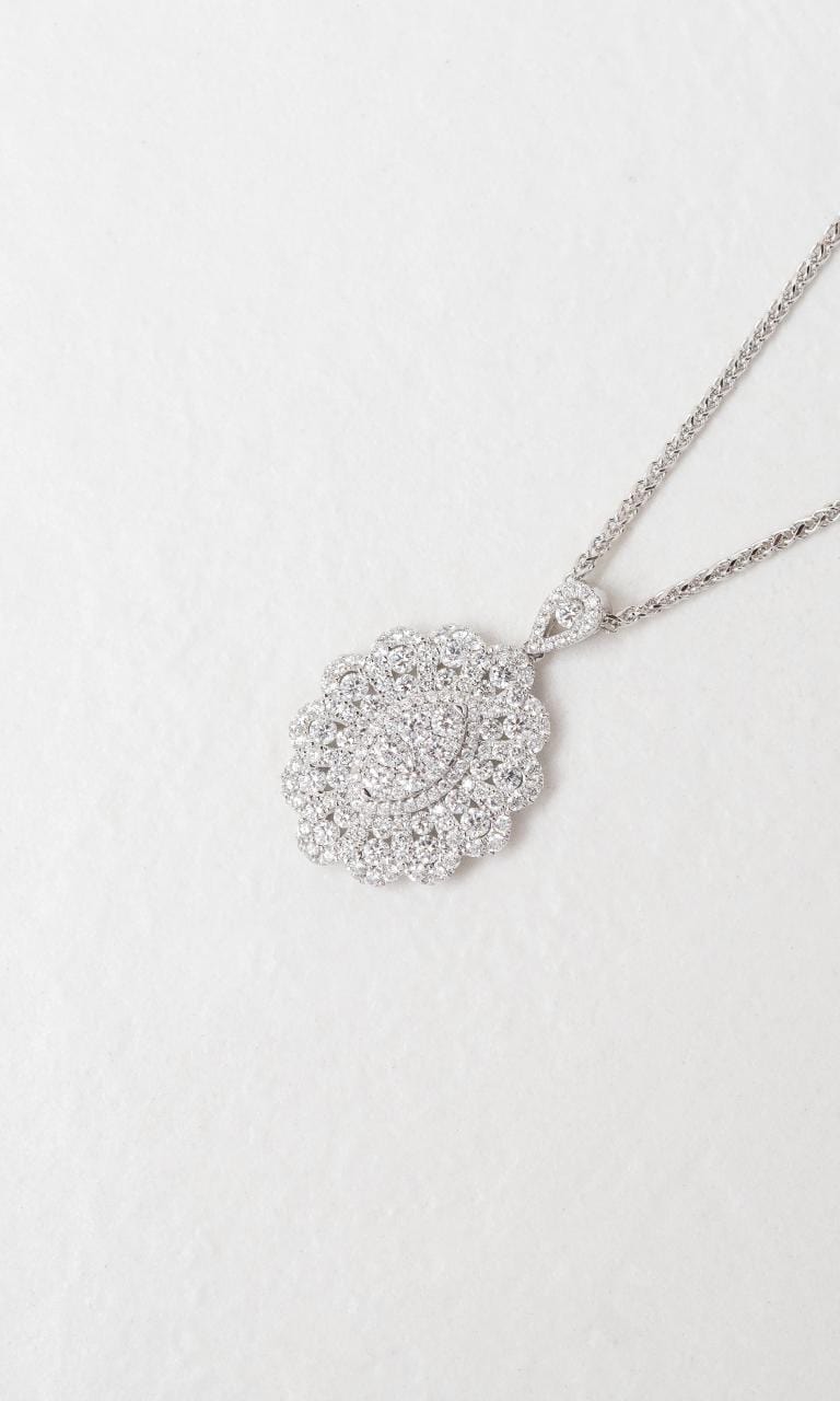 2024 © Hogans Family Jewellers 18K WG Round Brilliant Diamond Vintage Cluster Pendant