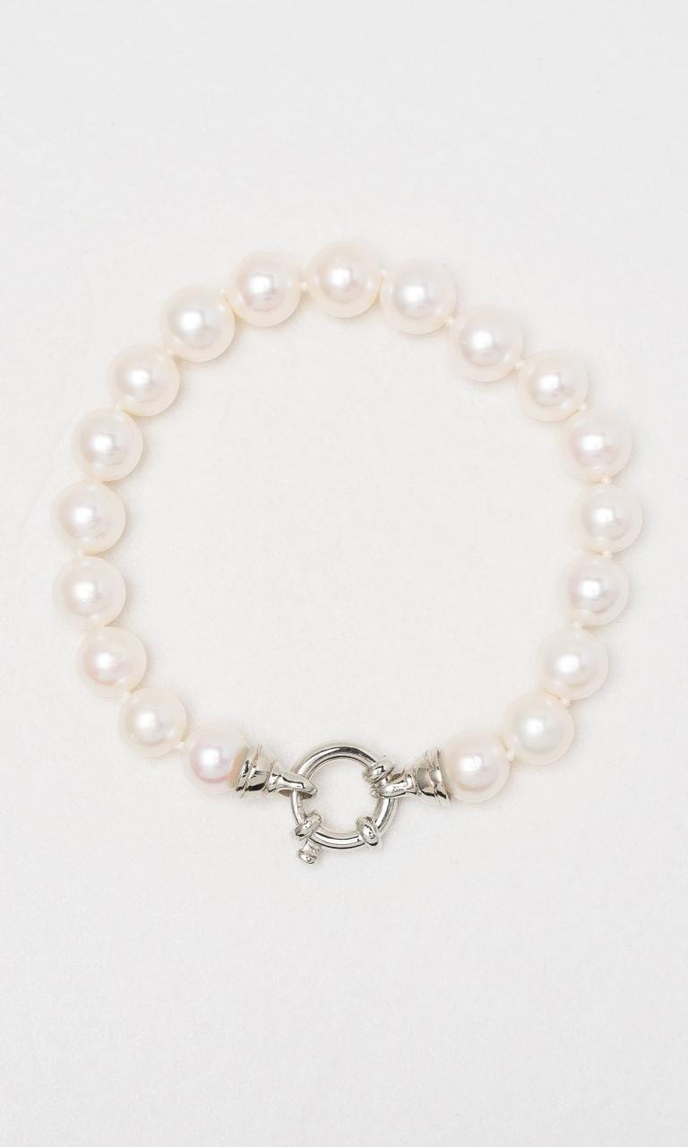 2024 © Hogans Family Jewellers 9K WG Freshwater Euro Bolt Pearl Bracelet