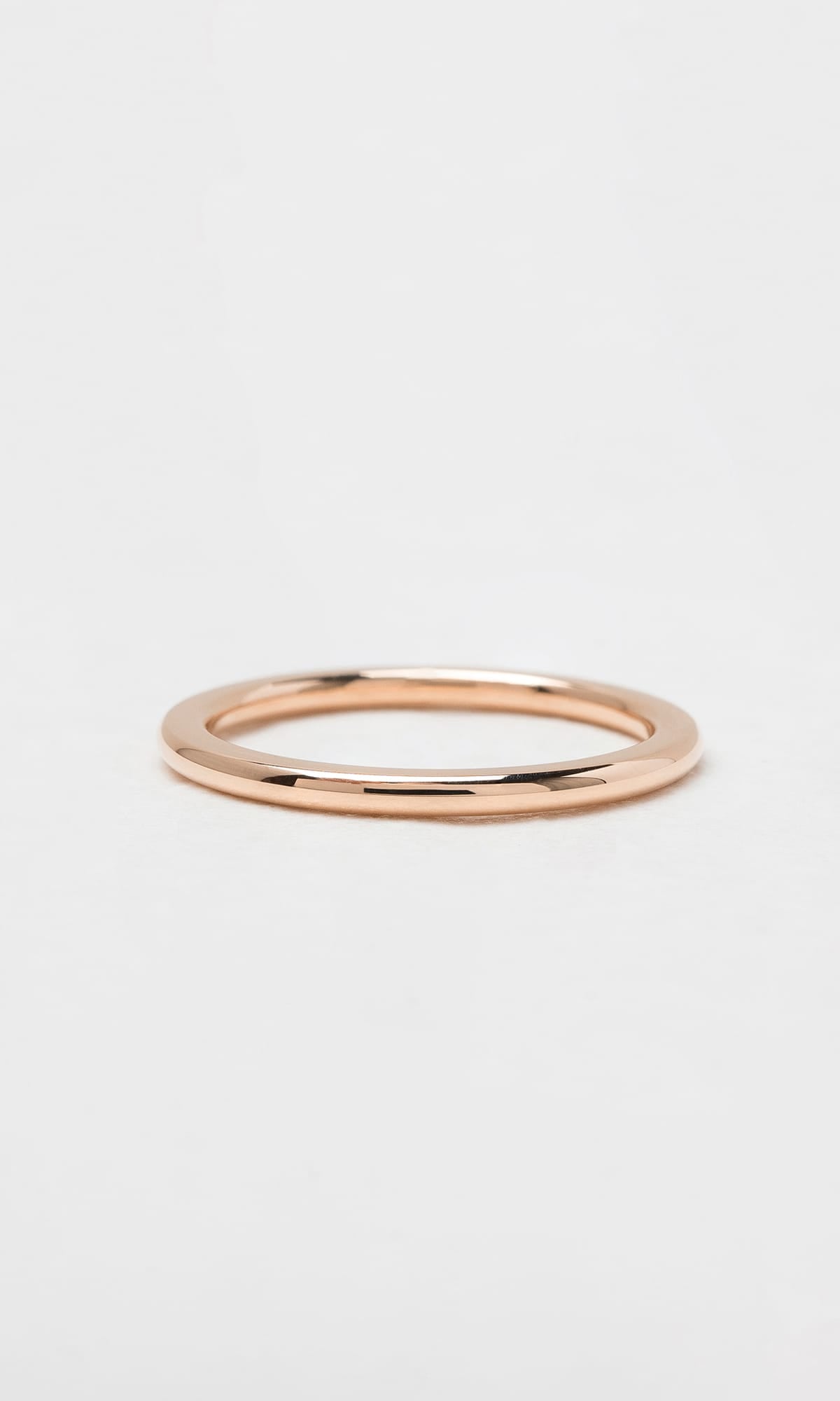 Hogans Family Jewellers 18K 1.3mm - 1.5mm Plain Polished Ladies Wedder