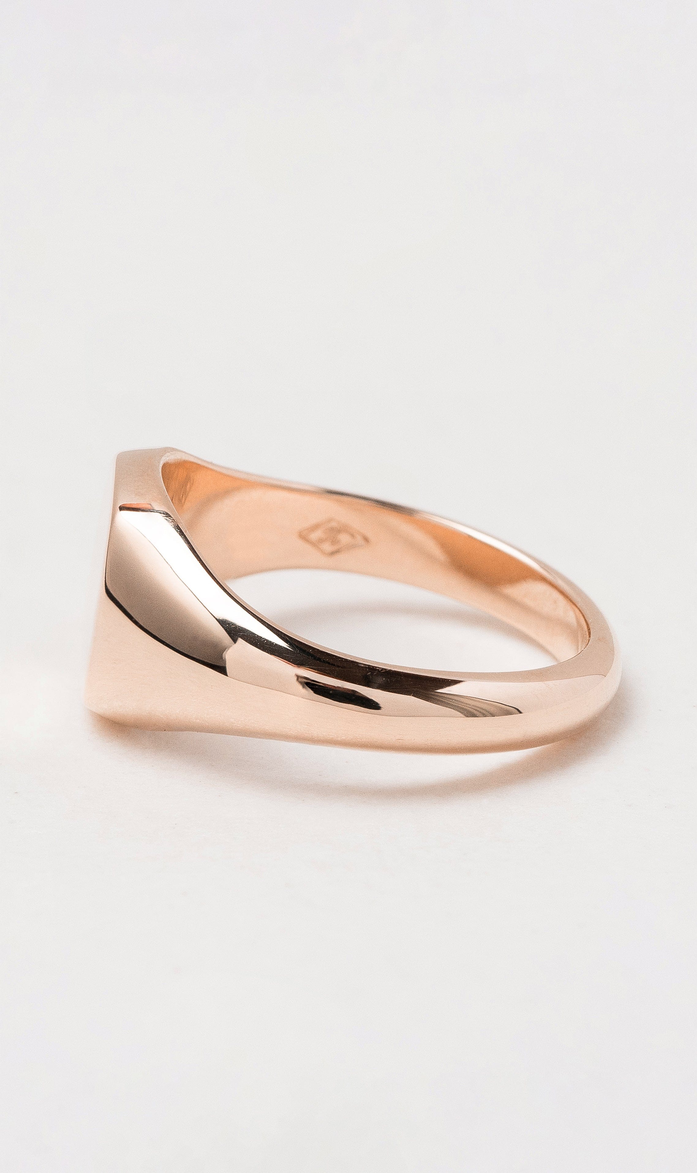 Hogans Family Jewellers Side Profile of 18K Rose Gold Cushion Signet Ring