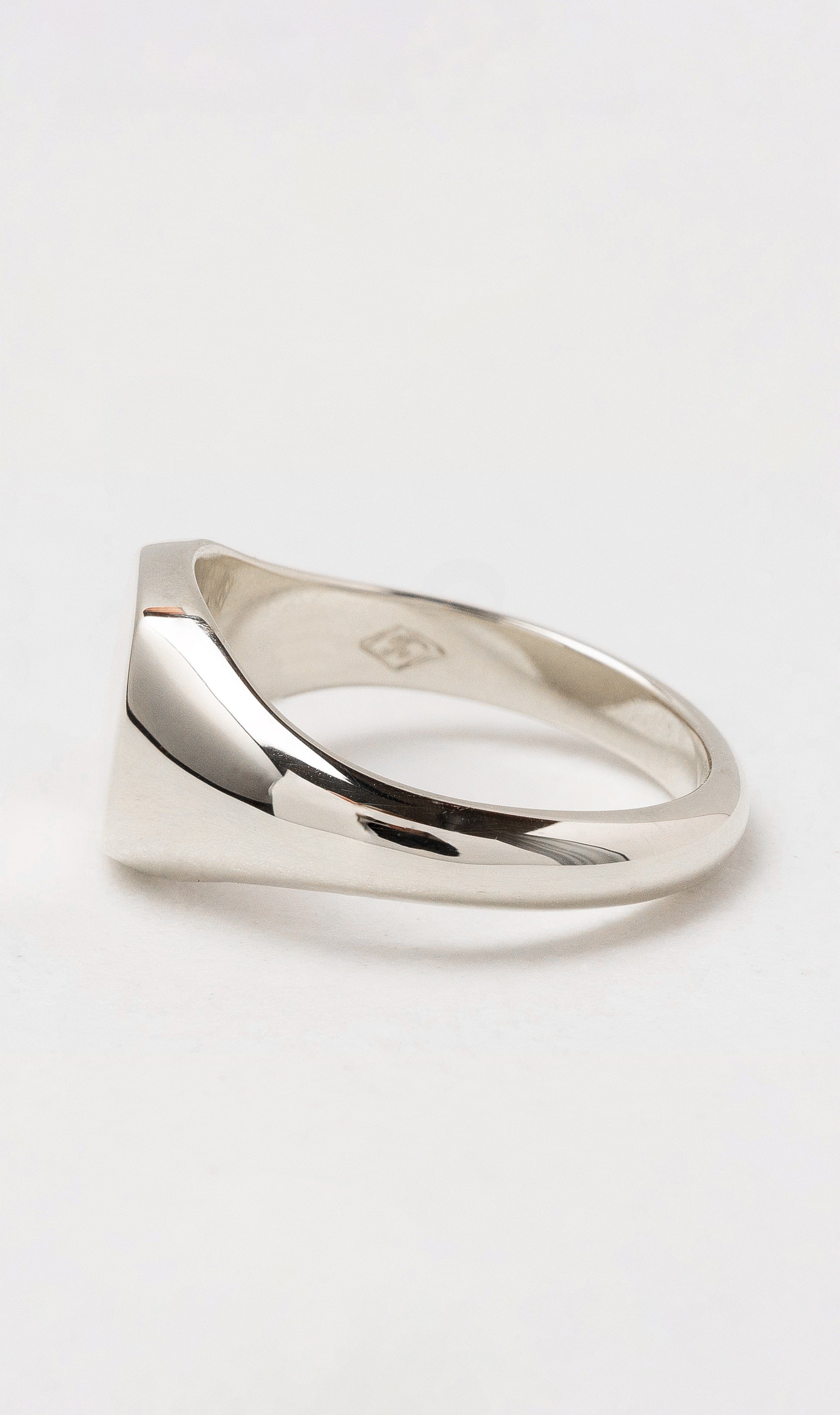 Hogans Family Jewellers Side Profile of 18K White Gold Cushion Signet Ring