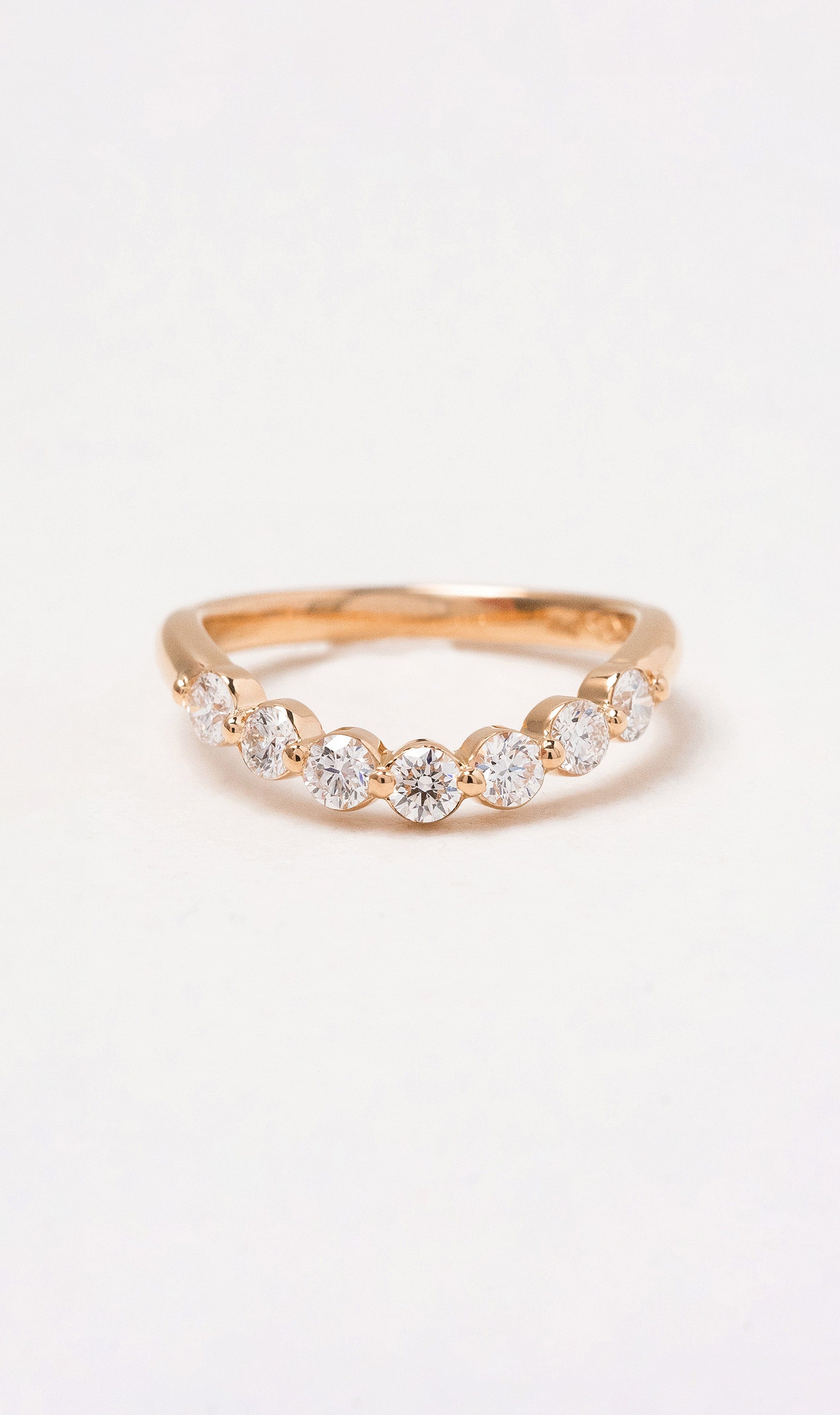 Hogans Family Jewellers 18K Large Diamond Signet Huggie Band