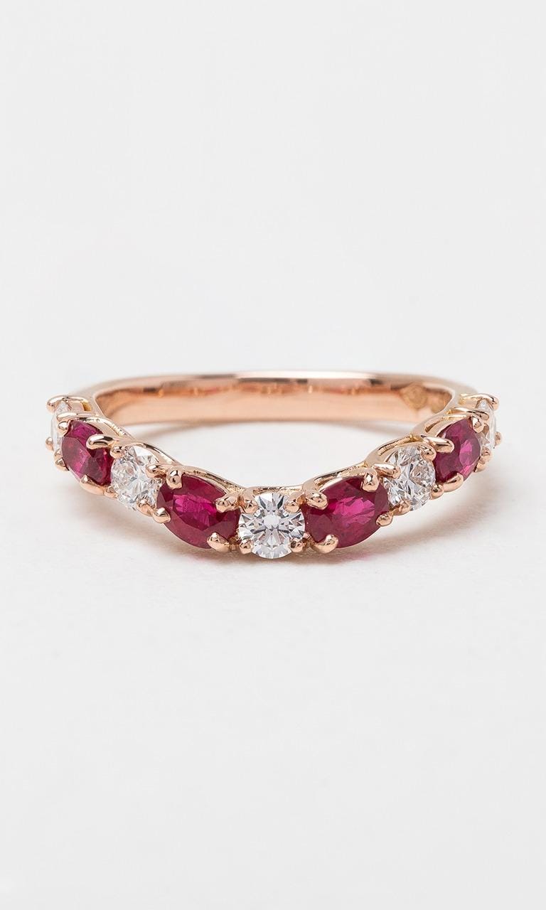 Hogans Family Jewellers 18K RG Oval Cut Ruby Contoured Band