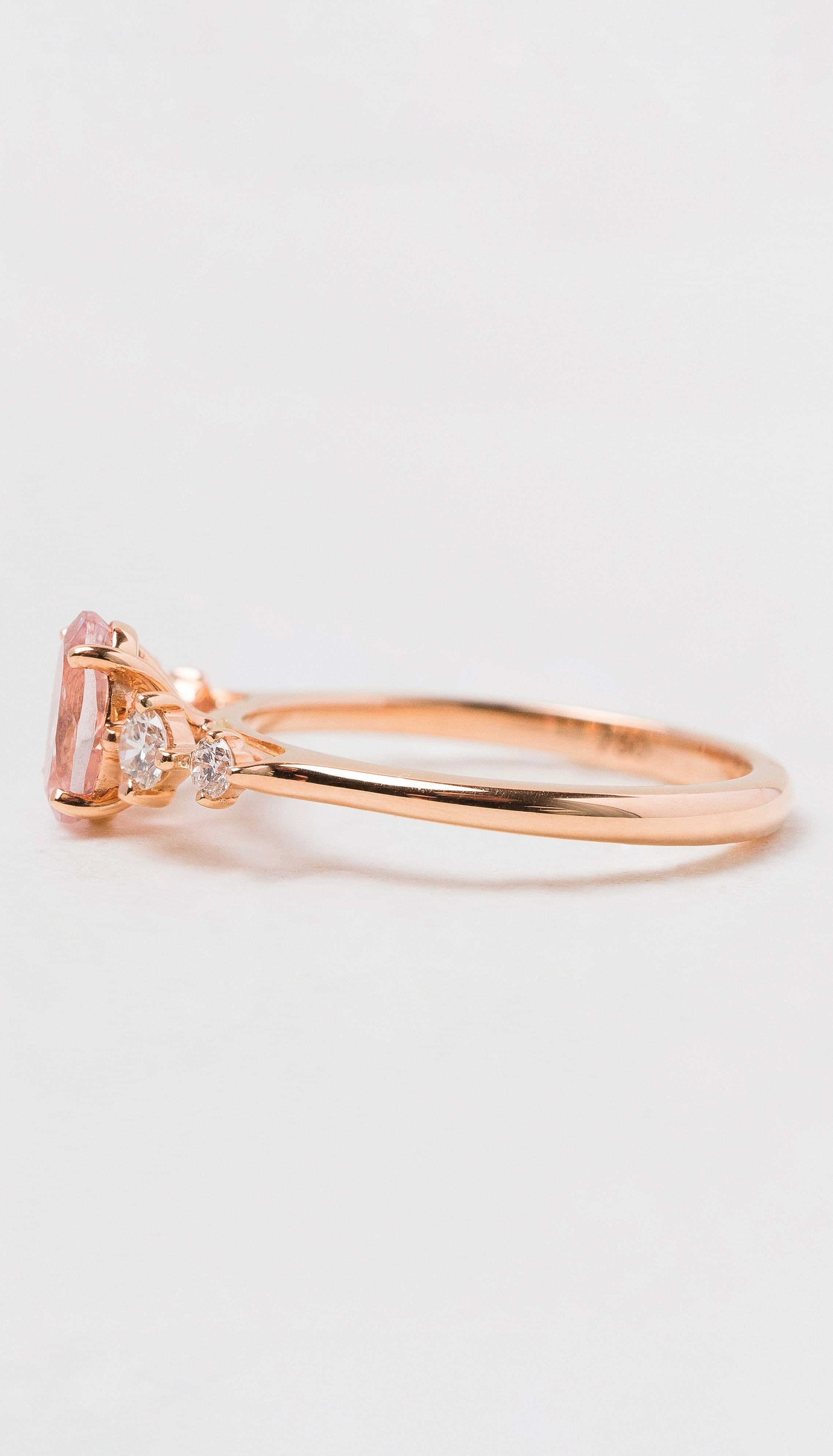 Oval online morganite ring