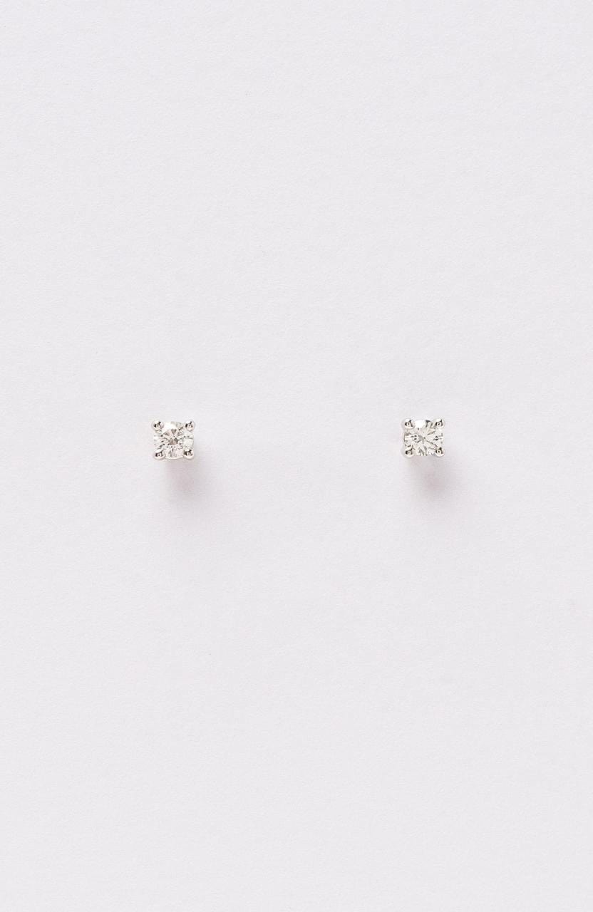 Hogans Family Jewellers 18K WG 0.16ct TDW Solitaire Diamond Stud Earrings