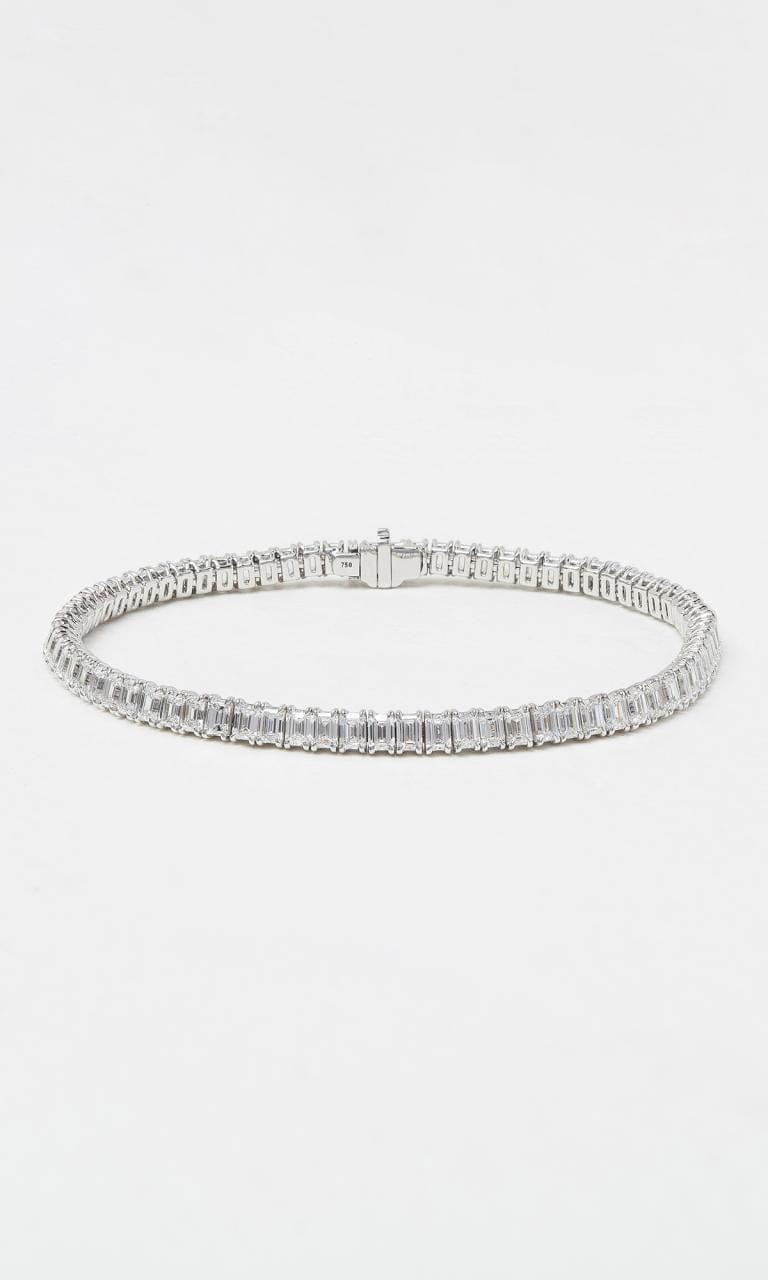 Hogans Family Jewellers 18K WG 7.67ct TDW Emerald Cut Diamond Tennis Bracelet