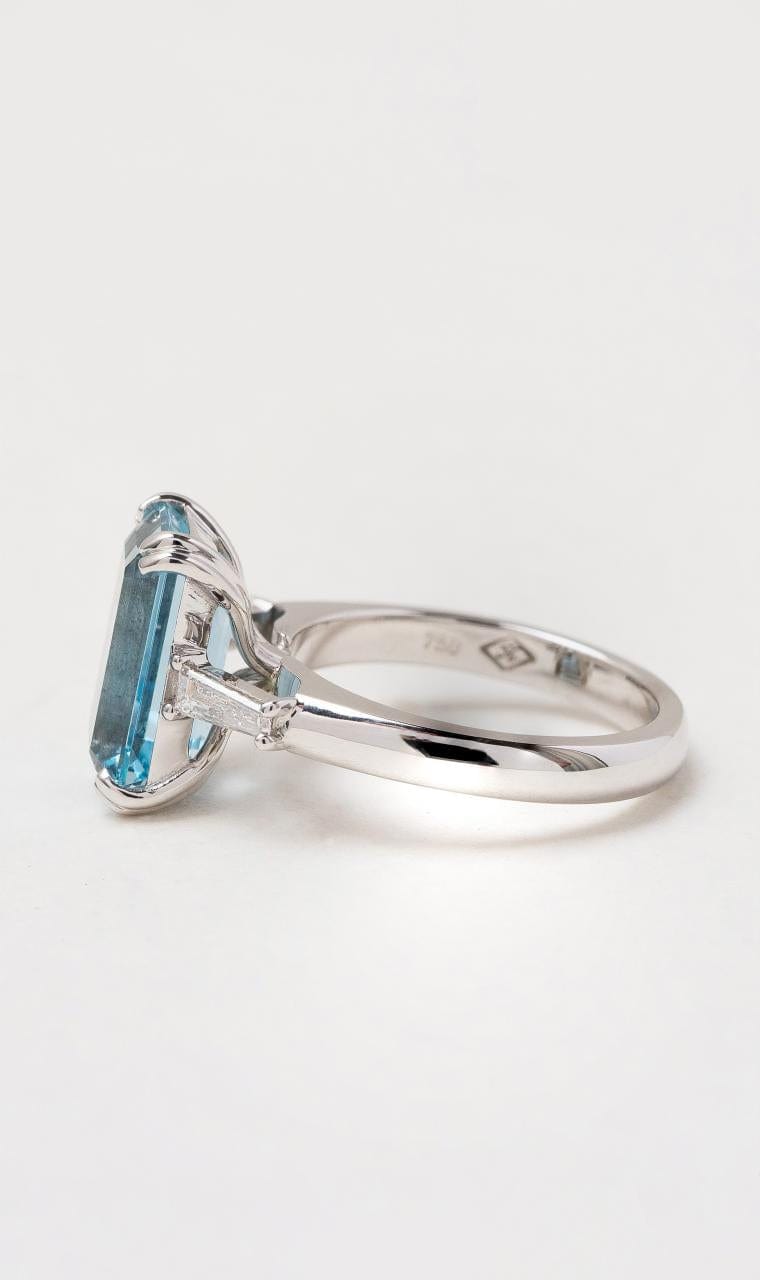 Hogans Family Jewellers 18K WG Aquamarine Dress Ring