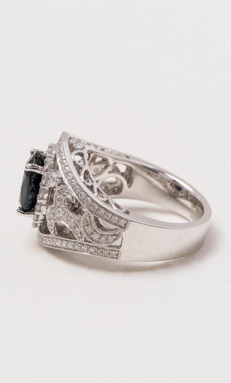 Hogans Family Jewellers 18K WG Australian Sapphire Dress Ring