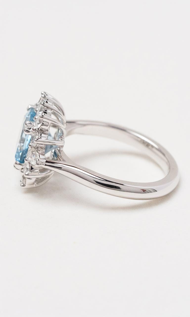 Hogans Family Jewellers 18K WG Cushion Cut Aquamarine Halo Style Ring