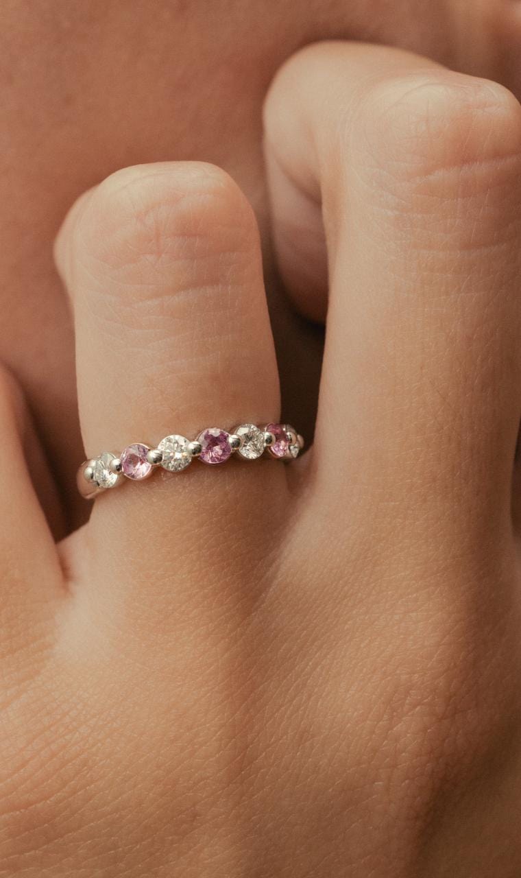 Hogans Family Jewellers 18K WRG Diamond & Pink Sapphire Band