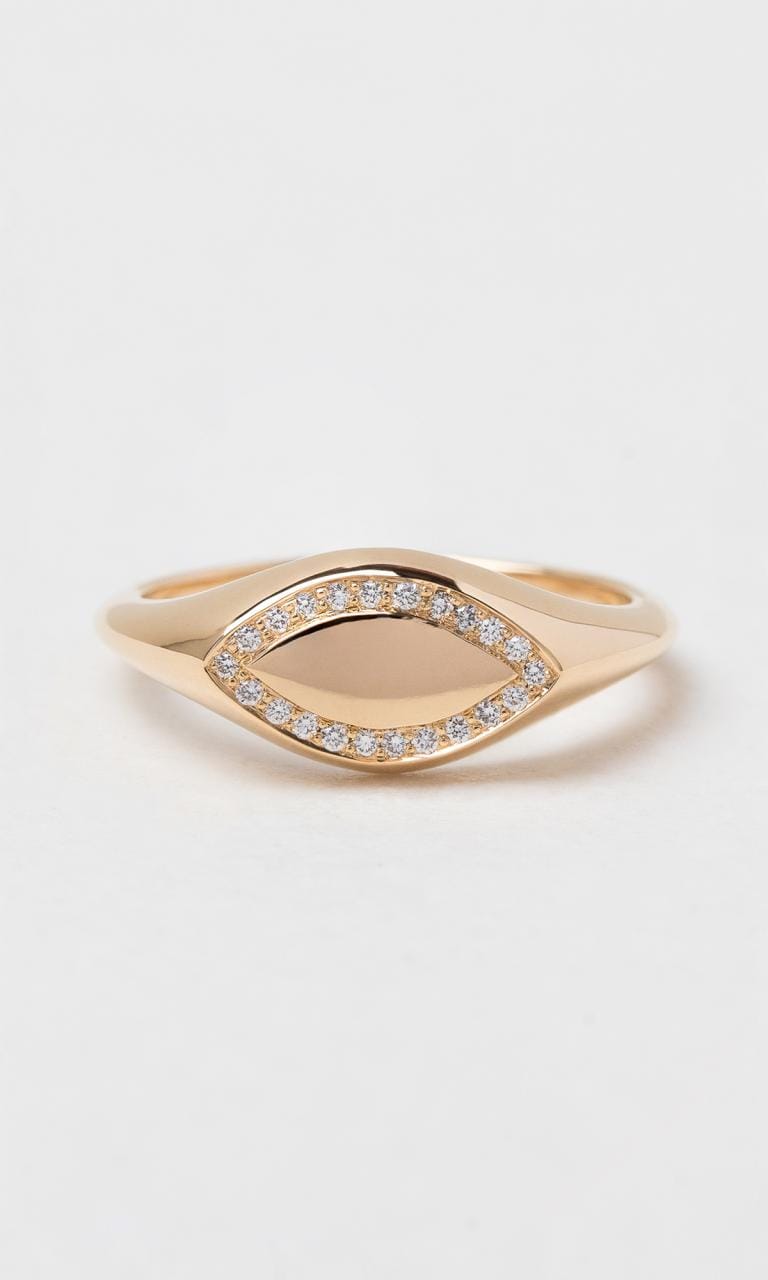 Hogans Family Jewellers 18K YG 0.10ct TDW Round Brilliant Cut Diamond Oblong Signet Ring