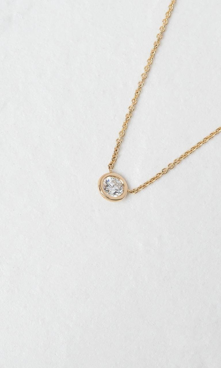 Hogans Family Jewellers 18K YG 0.25ct Round Brilliant Cut Diamond Solitaire Necklace