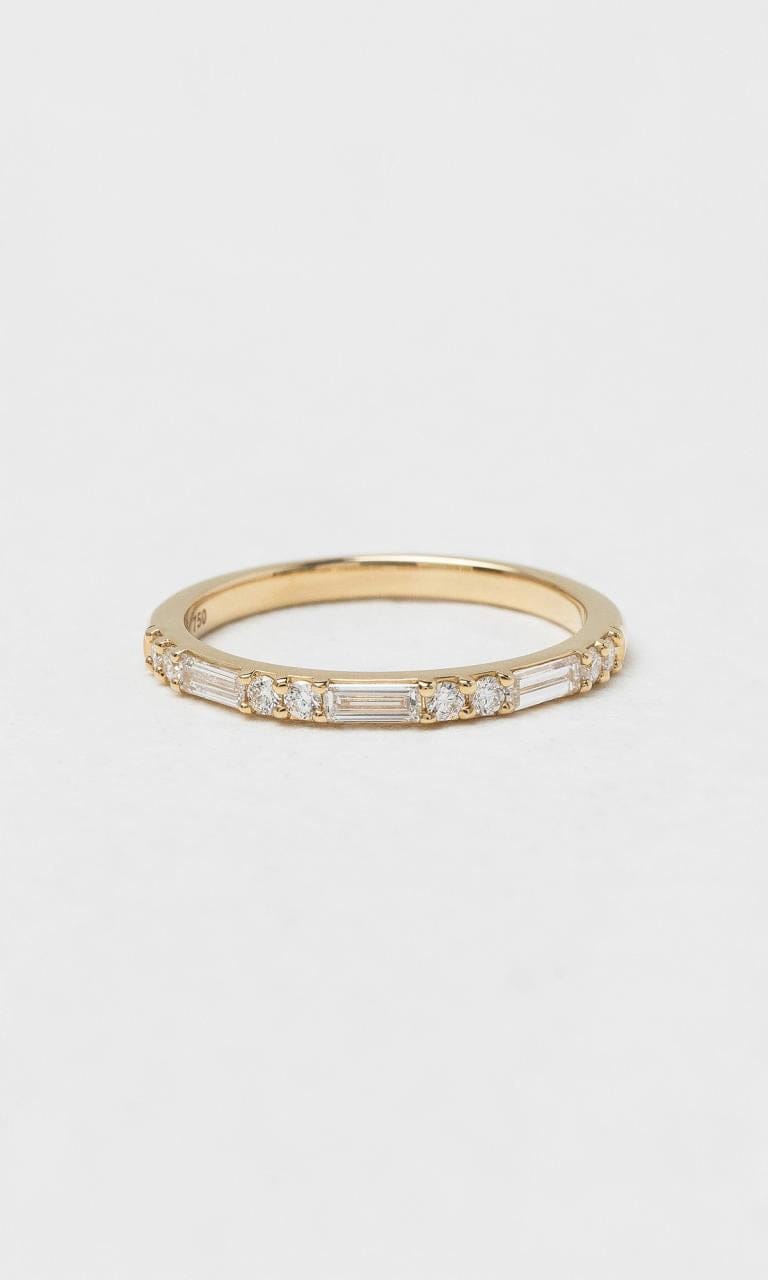 Hogans Family Jewellers 18K YG 0.32ct TDW Baguette Cut Diamond Band