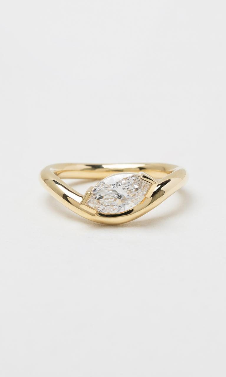 Hogans Family Jewellers 18K YG 1.00ct TDW Contoured Marquise Cut Solitaire Diamond Ring