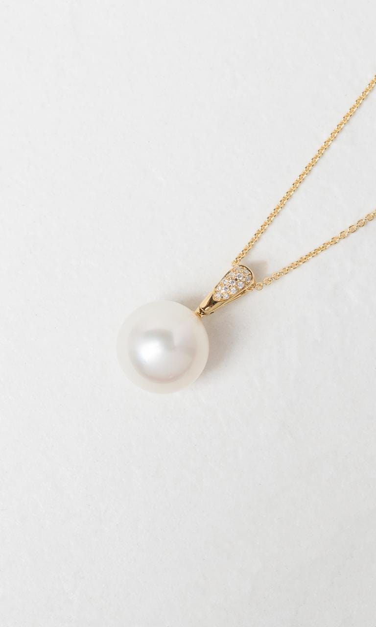 Hogans Family Jewellers 18K YG 14mm South Sea Pearl Enhancer Pendant