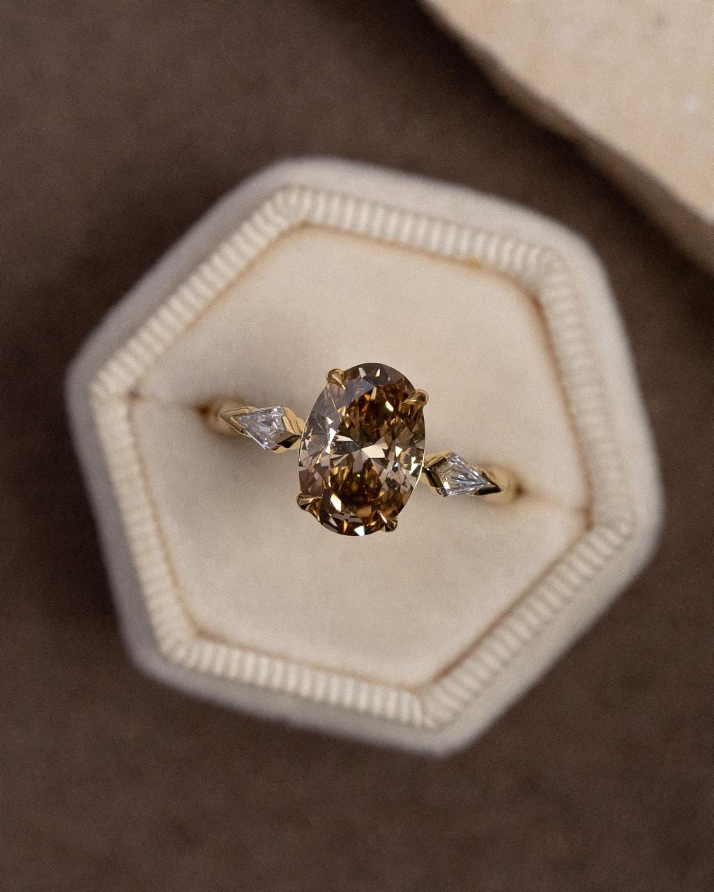 Hogans Family Jewellers 18K YG Champagne Diamond Ring