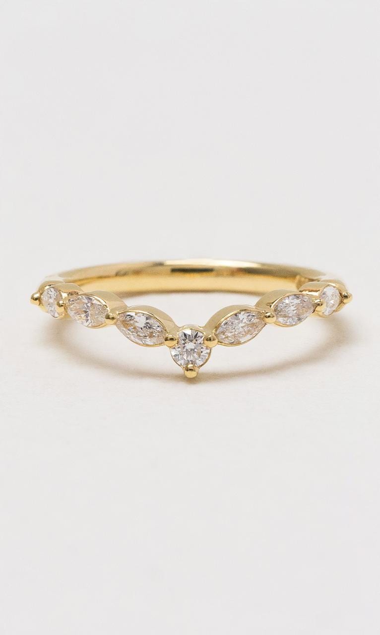 Hogans Family Jewellers 18K YG Contoured Diamond Ring