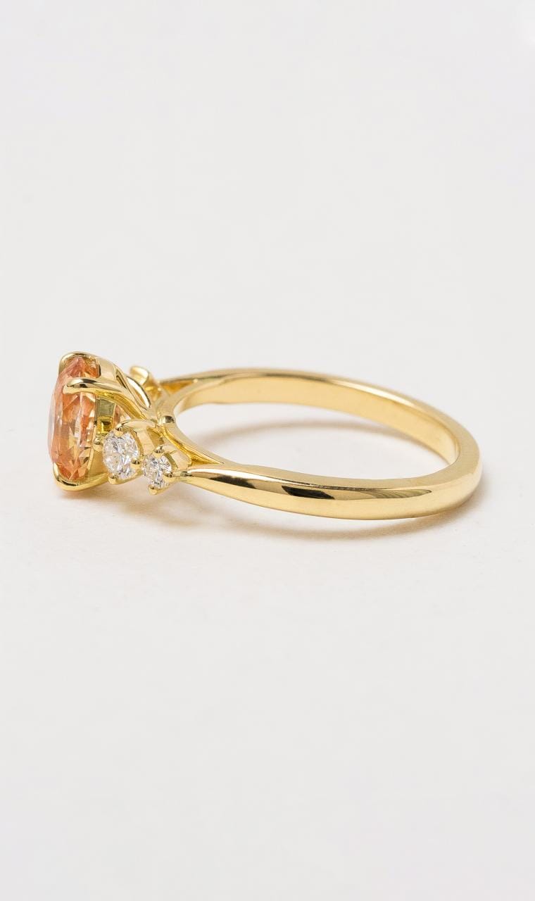 Hogans Family Jewellers 18K YG Oval Padparadscha Sapphire Ring