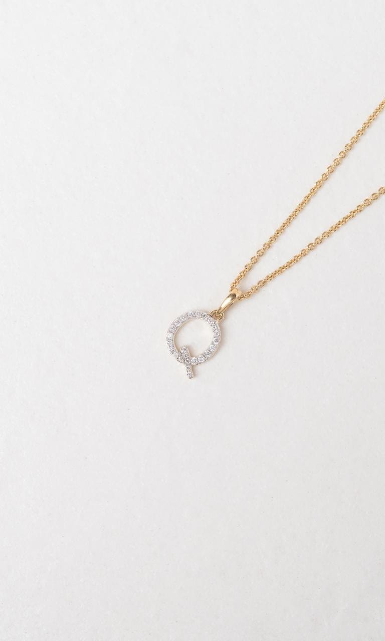 Hogans Family Jewellers 18K YWG 0.10ct TDW 'Q' Initial Diamond Set Pendant