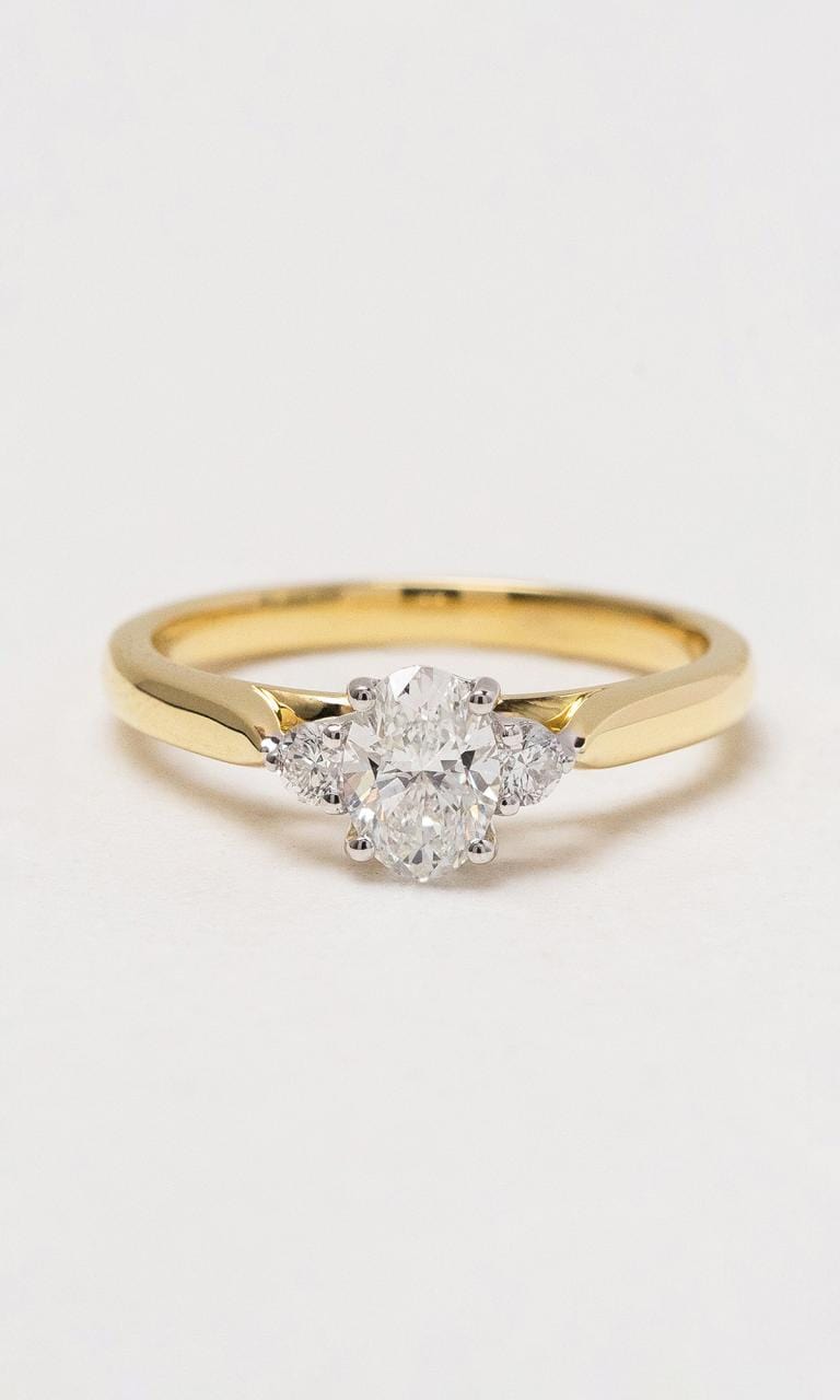 Hogans Family Jewellers 18K YWG 0.60ct TDW Oval Cut Diamond Trilogy Ring