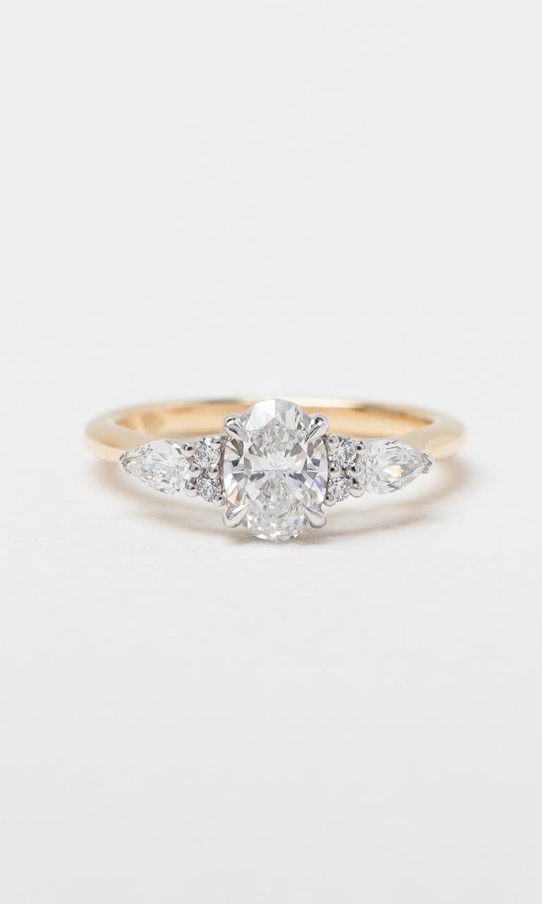 Hogans Family Jewellers 18K YWG 1.02ct TDW Oval Cut Diamond Trilogy Ring