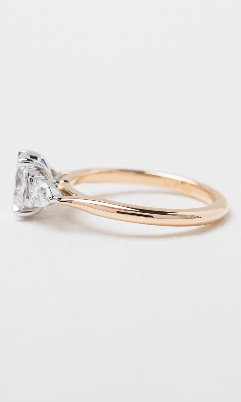 Hogans Family Jewellers 18K YWG 1.61ct TDW Oval Cut Diamond Trilogy Ring