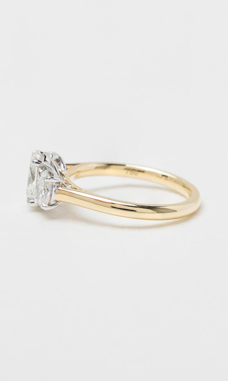 Hogans Family Jewellers 18K YWG 1.81ct TDW Oval Cut Diamond Trilogy Ring