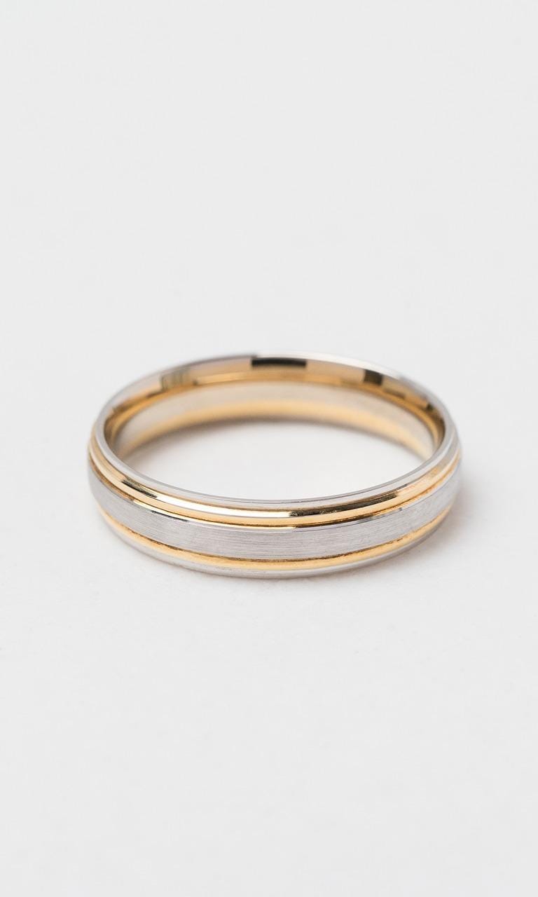 Hogans Family Jewellers 18K YWG 5mm Gents Band