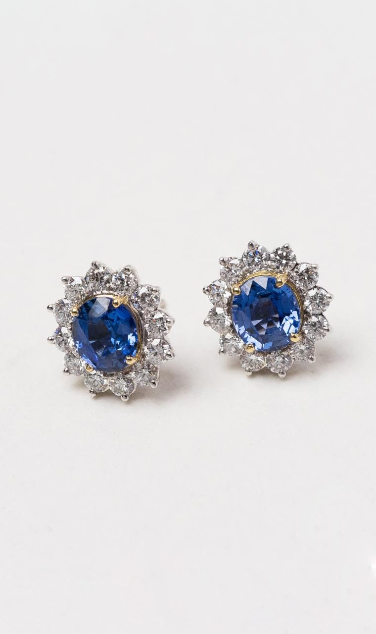 Hogans Family Jewellers 18K YWG Ceylon Sapphire Earrings