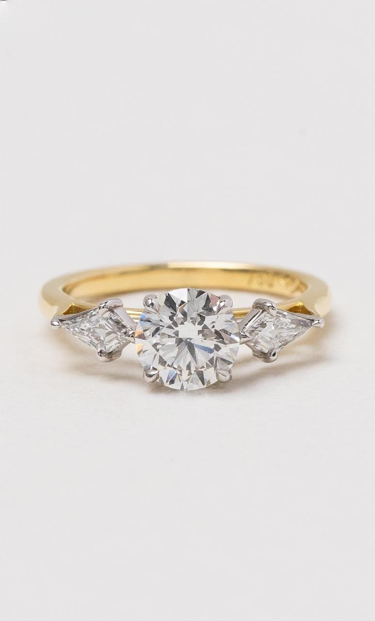 Hogans Family Jewellers 18K YWG Diamond Trilogy Ring