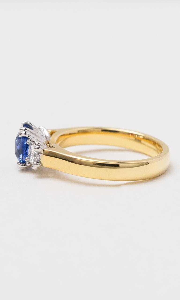 Hogans Family Jewellers 18K YWG Radiant Ceylon Sapphire Trilogy Ring