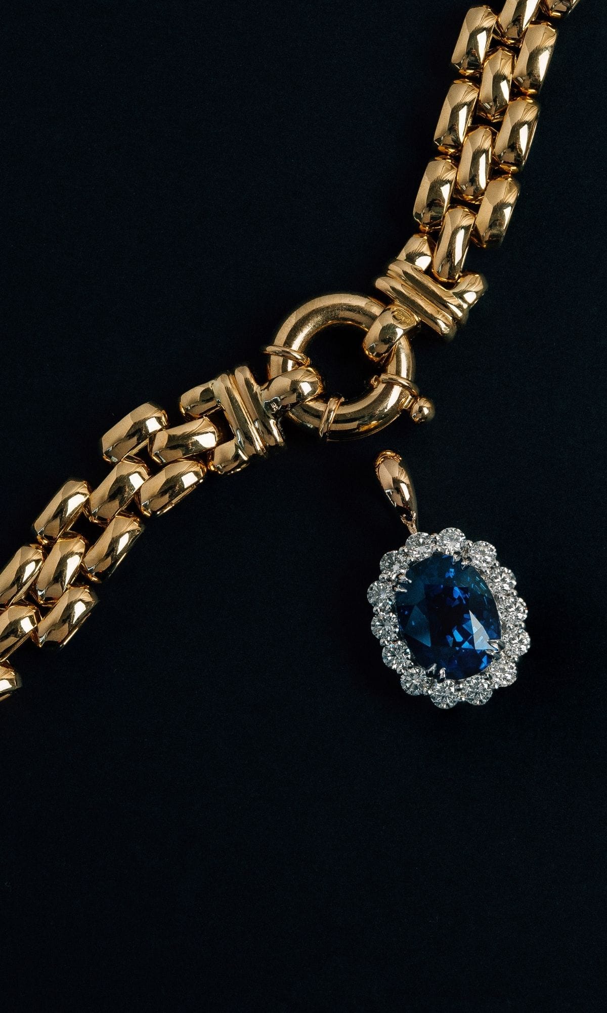 Hogans Family Jewellers 18K YWG Sapphire & Diamond Halo Pendant