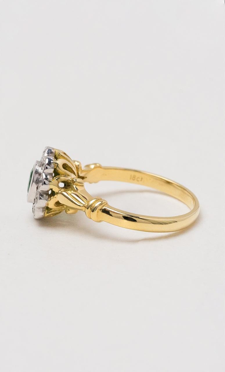 Hogans Family Jewellers 18K YWG Vintage Emerald Cluster Ring