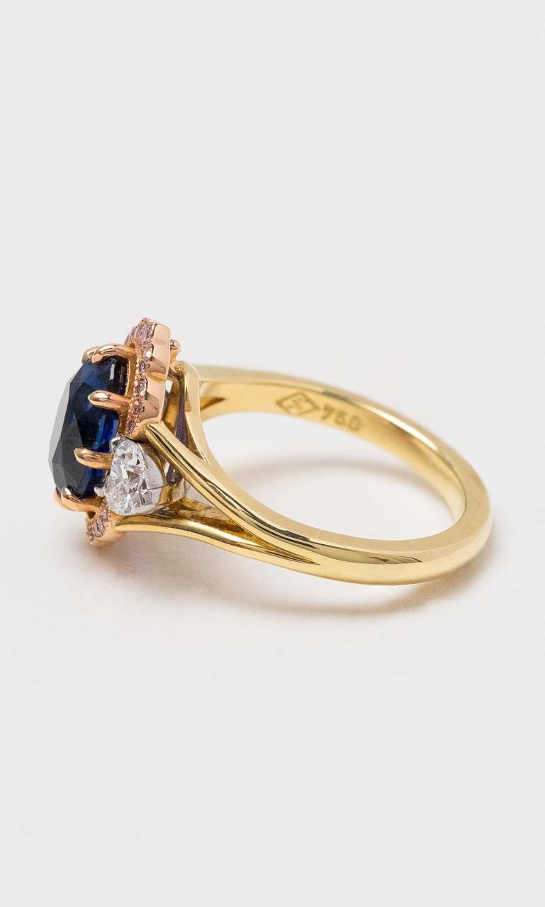 Hogans Family Jewellers 18K YWRG Vintage Style Ceylon Sapphire & Diamond Ring