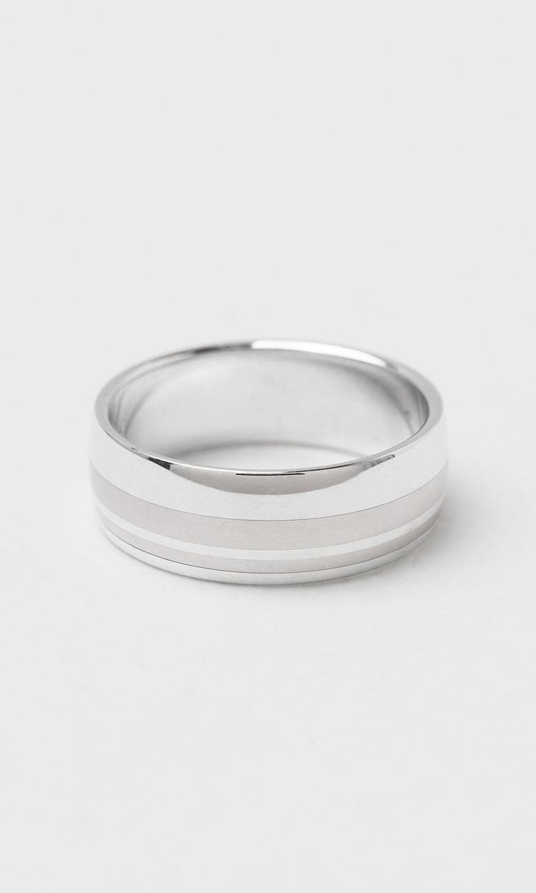 Hogans Family Jewellers 9K & 18K WG 7.5mm Gents Band