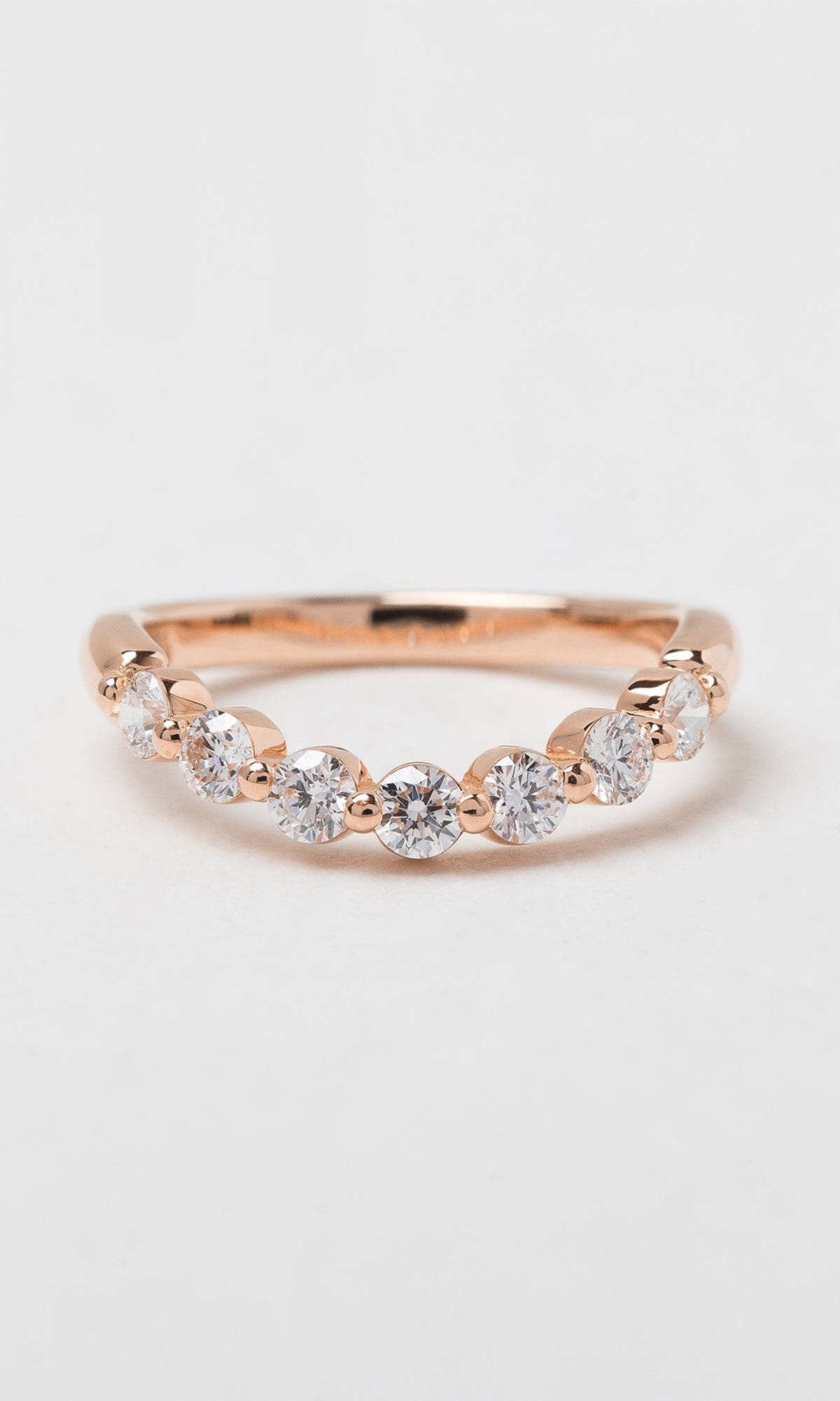 Hogans Family Jewellers 9K Large Round Brilliant Cut Diamond Signet Huggie Band