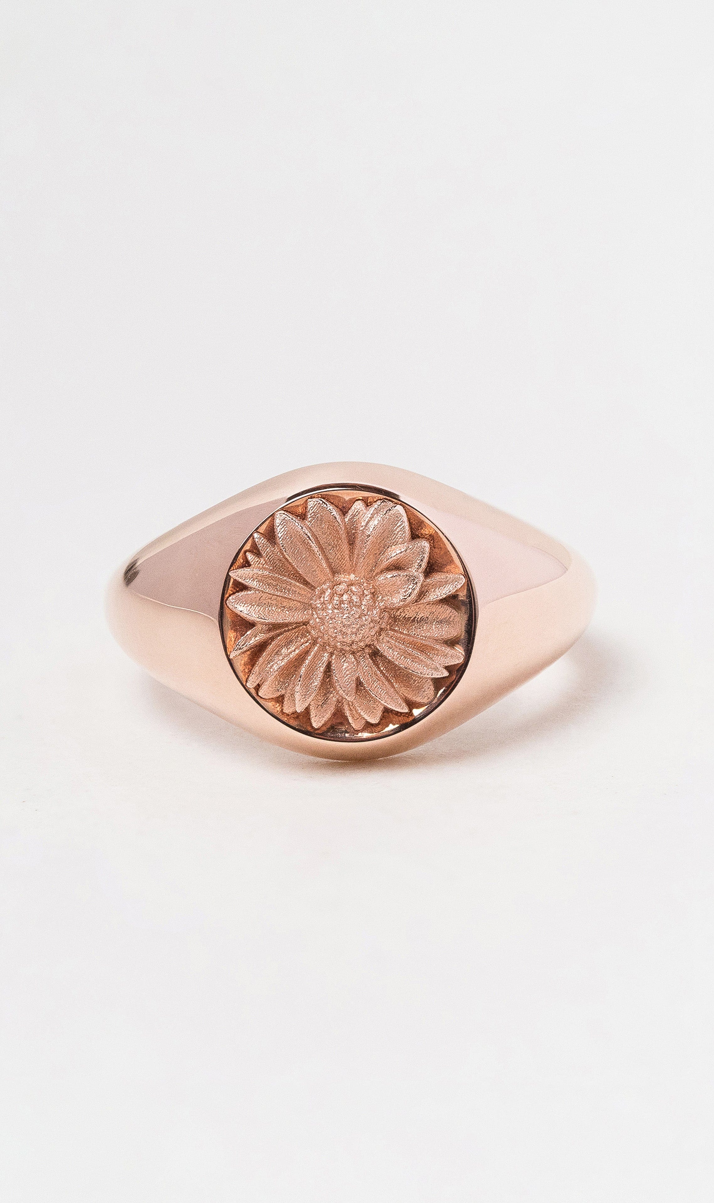 Hogans Family Jewellers 9K RG Sunflower Signet Ring