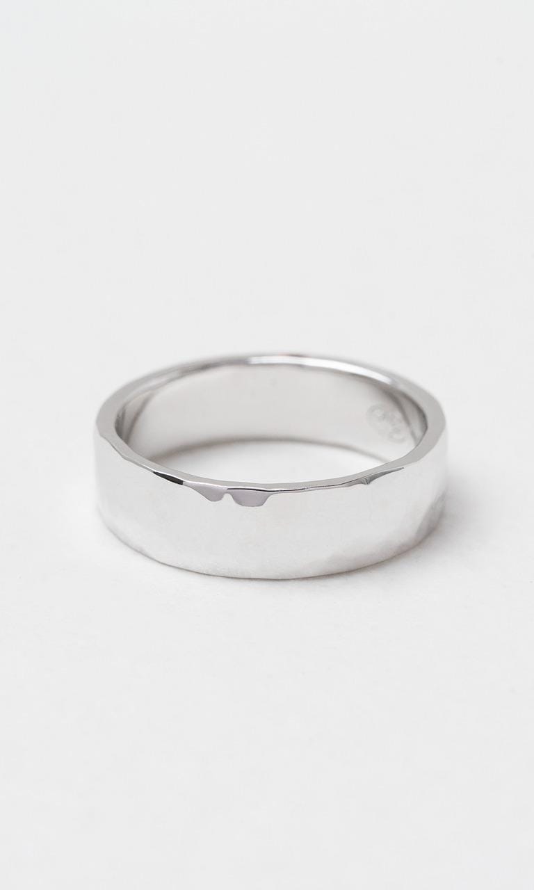 Hogans Family Jewellers 9K WG 6.3mm Gents Band