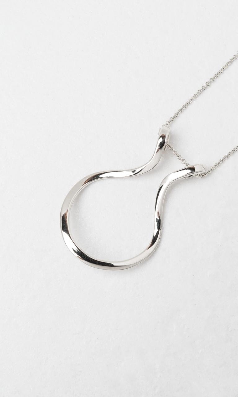 Hogans Family Jewellers 9K WG Round Ring Keeper Pendant