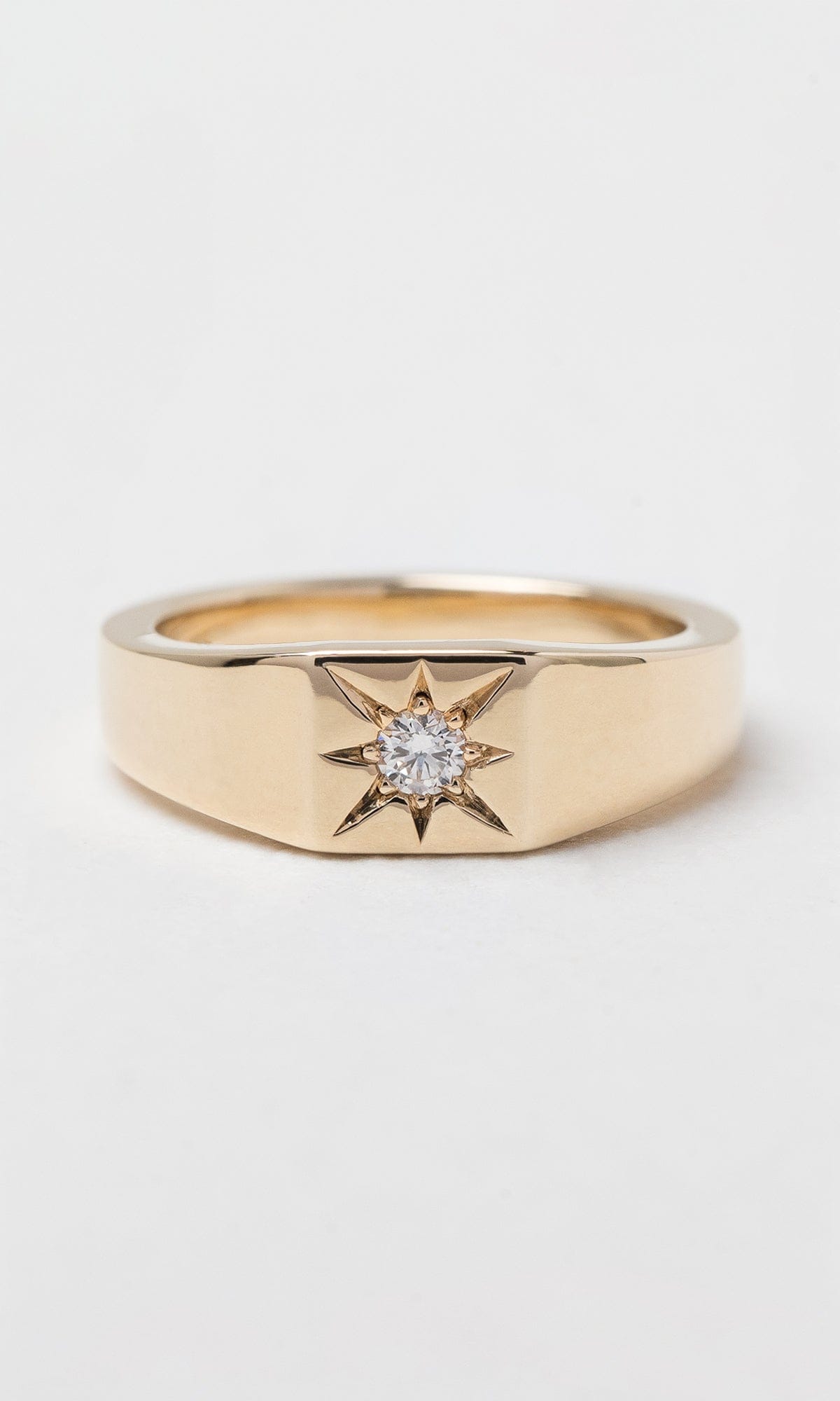 Hogans Family Jewellers 9K YG 0.06ct Round Brilliant Cut Diamond Square Signet Ring