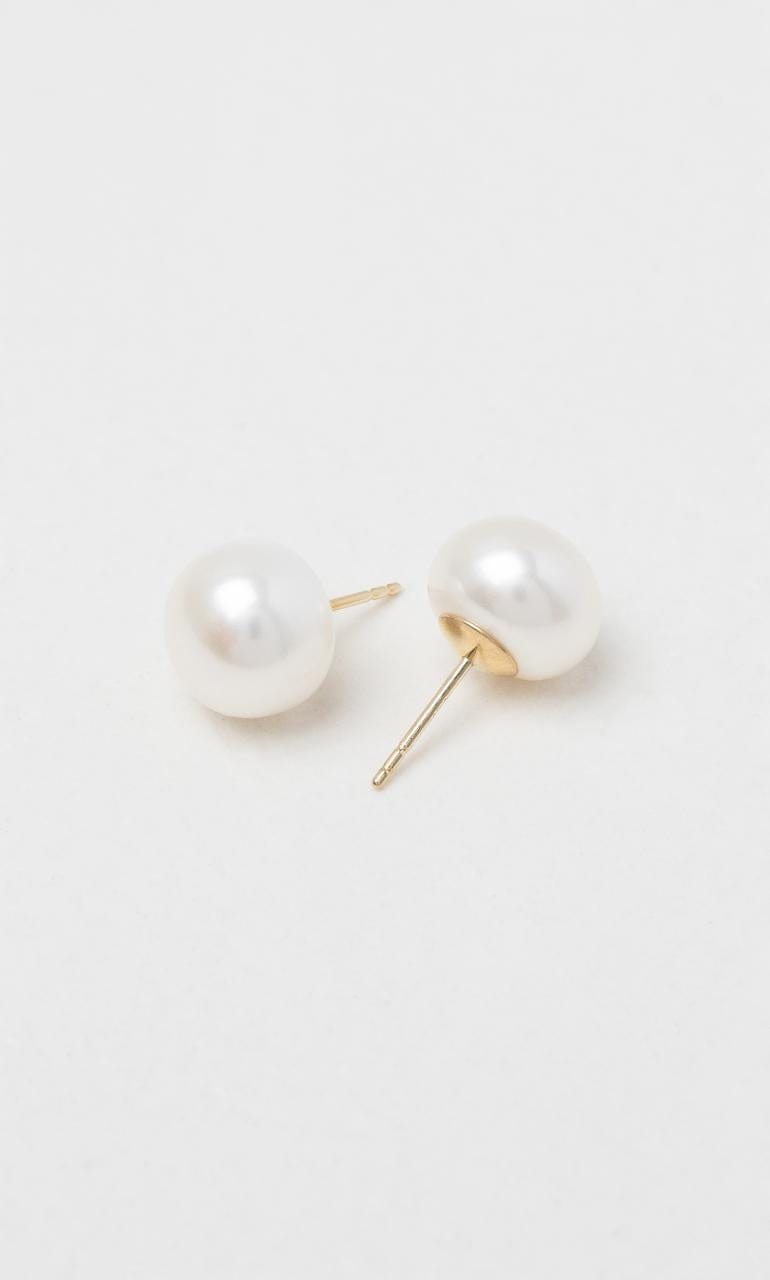 Hogans Family Jewellers 9K YG 11.5-12mm Freshwater Button Pearl Stud Earrings