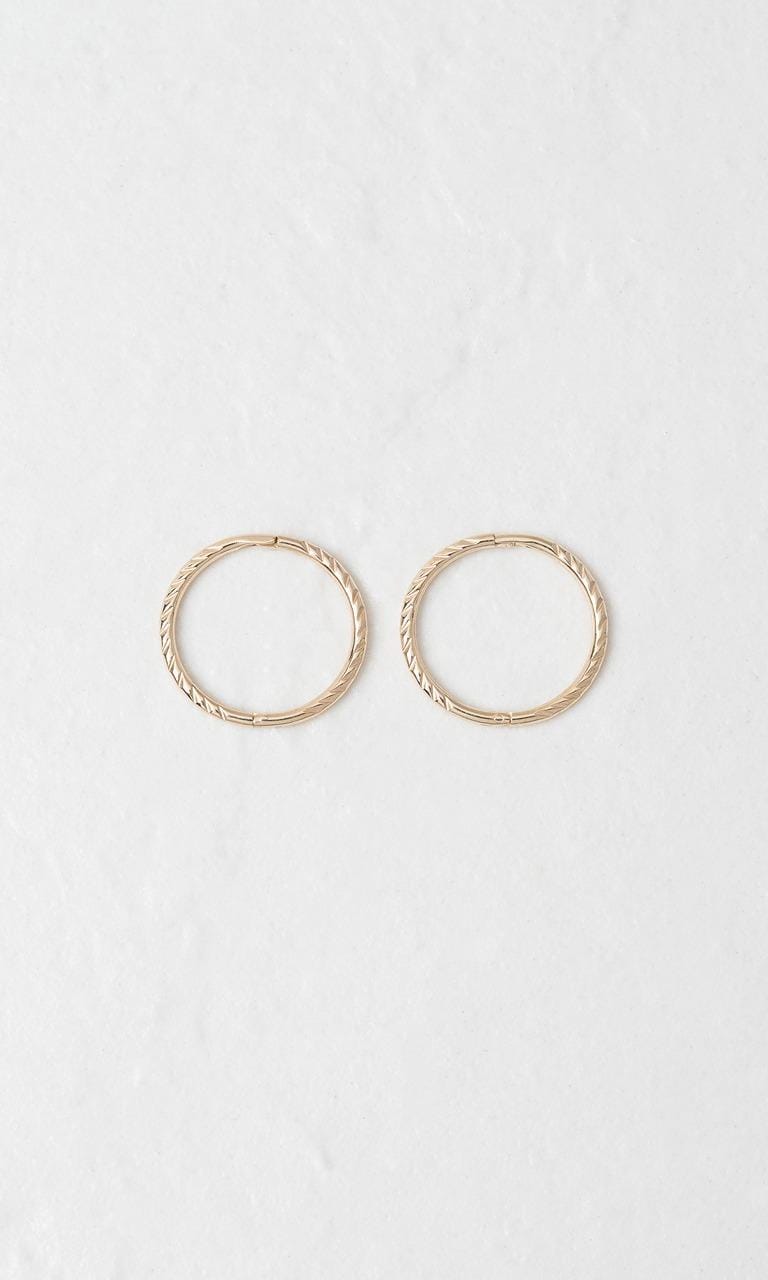 Hogans Family Jewellers 9K YG 12mm Twist Sleeper Earrings