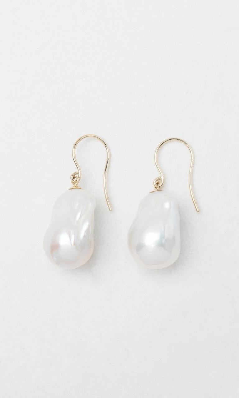 Hogans Family Jewellers 9K YG 13mm Baroque Pearl Drop Earrings