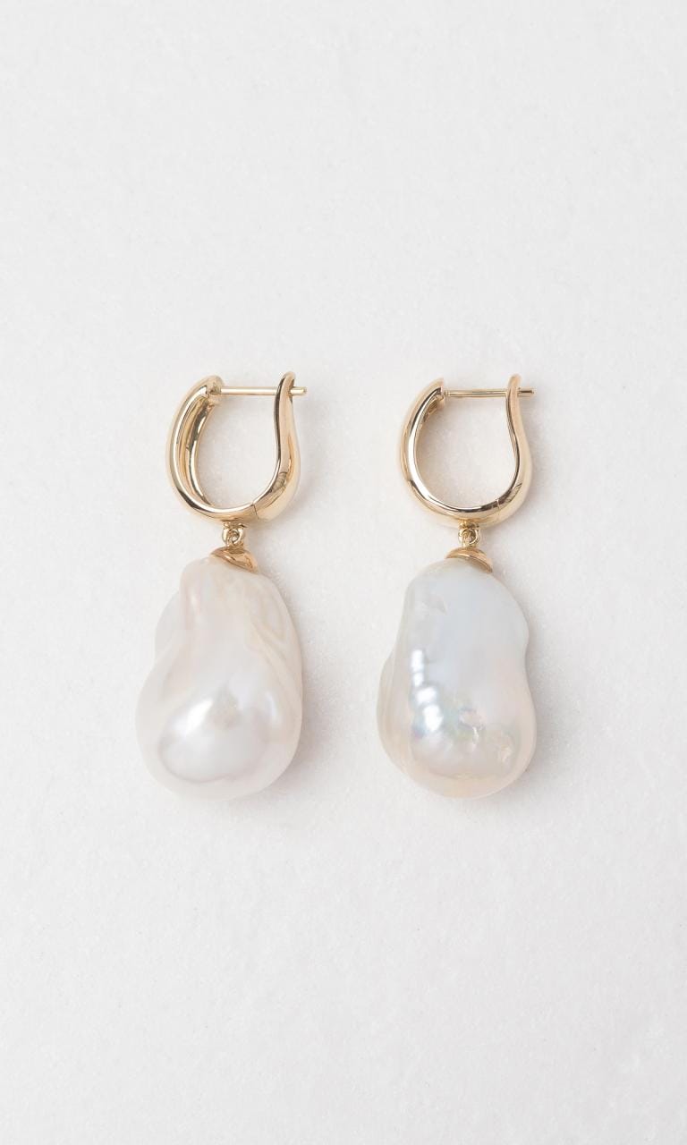 Hogans Family Jewellers 9K YG 13mm Baroque Pearl Huggie Earrings