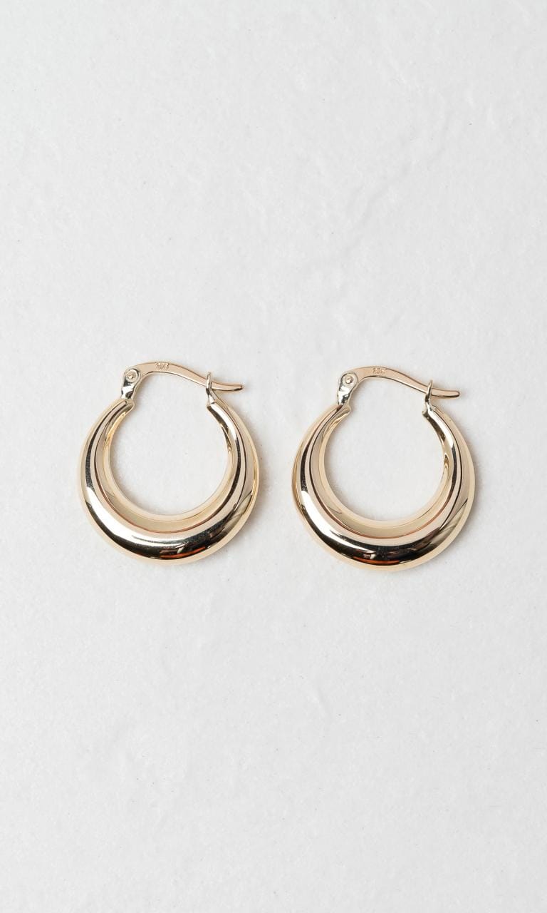 Hogans Family Jewellers 9K YG 15mm Graduated Hoop Earrings