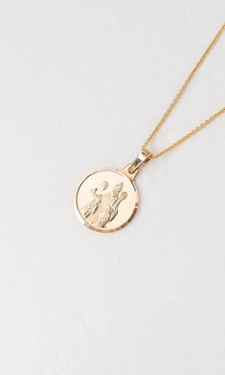 Hogans Family Jewellers 9K YG 16mm Confirmation Religious Disc Pendant