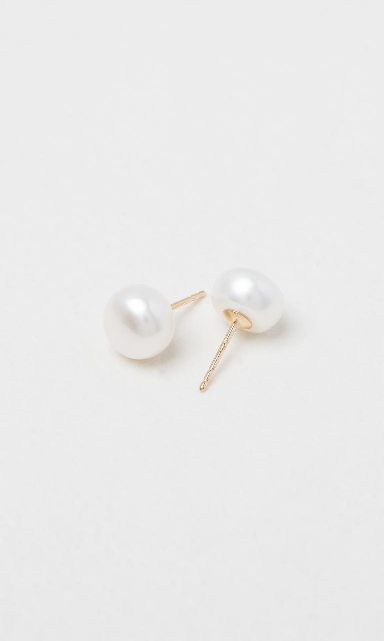Hogans Family Jewellers 9K YG 7-7.5mm Freshwater Button Pearl Stud Earrings