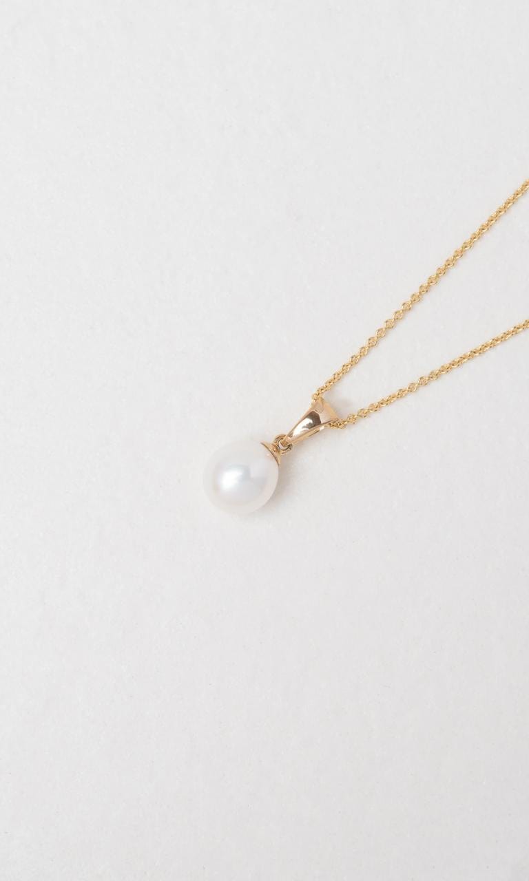 Hogans Family Jewellers 9K YG 8mm Freshwater Pearl Pendant