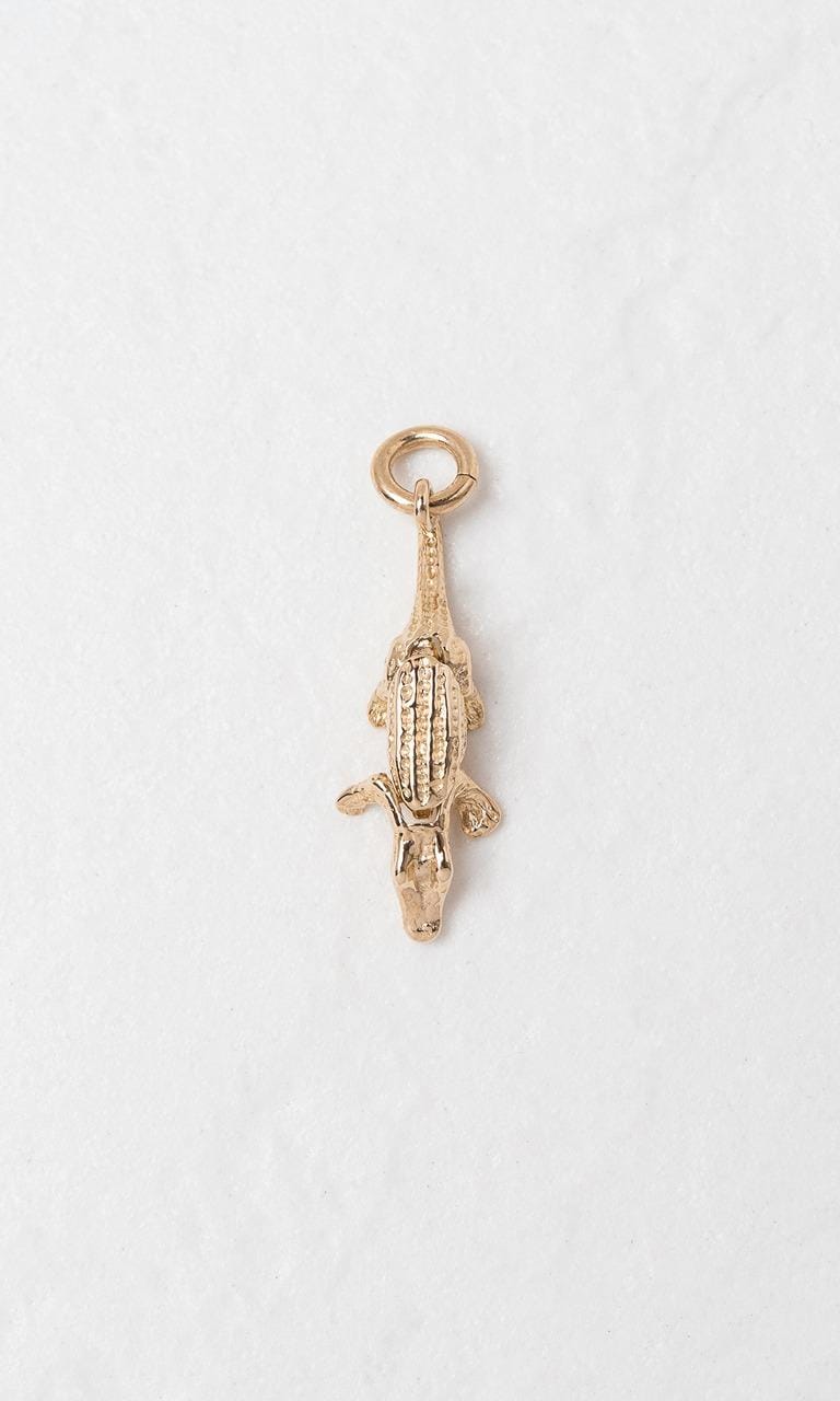 Hogans Family Jewellers 9K YG Crocodile Charm