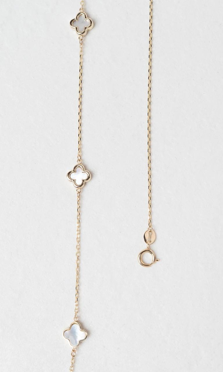 Hogans Family Jewellers 9K YG Mother of Pearl Clover Necklace